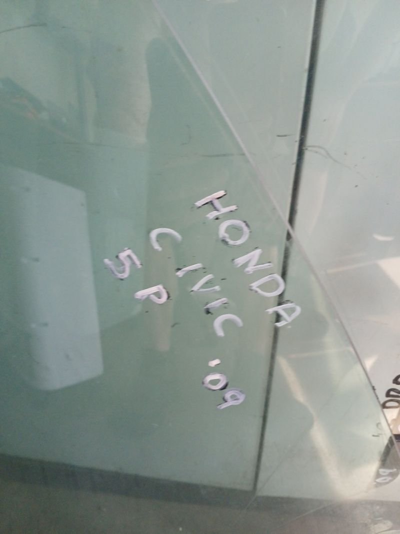 Cristales Honda Civic 5p '08 - Imagen 4