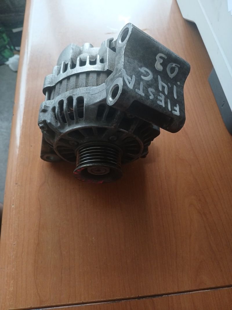 Alternador Ford Fiesta 1.4 2004 - Imagen 2