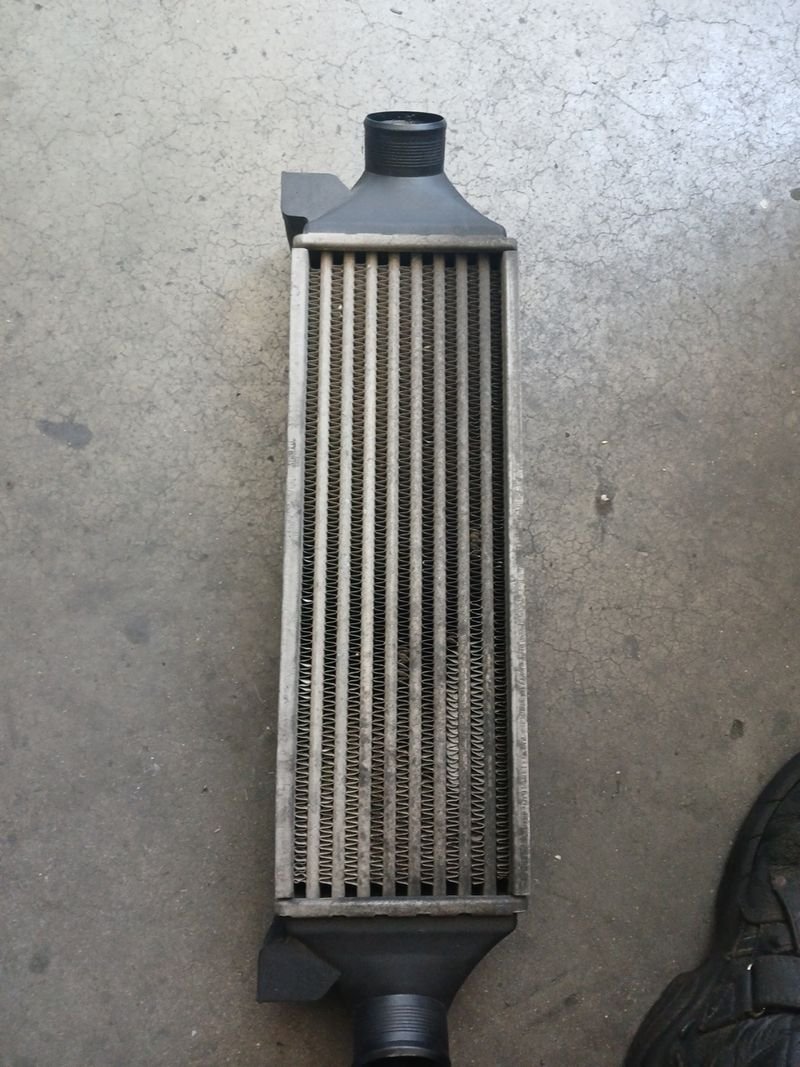 Intercooler Ford Transit 2.4 TDCi 06 | Ref. 6C11-9L440-AC - Imagen 2