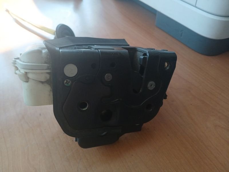 Cerradura Audi A3 Izquierda 06 - Imagen 2