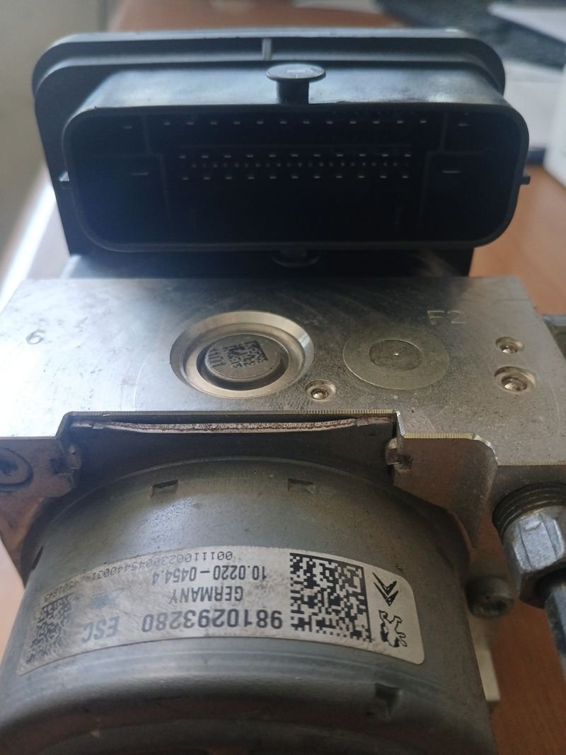 Módulo ABS Peugeot 2008 1.6 HDI | Ref. 162195-9713 - Imagen 4