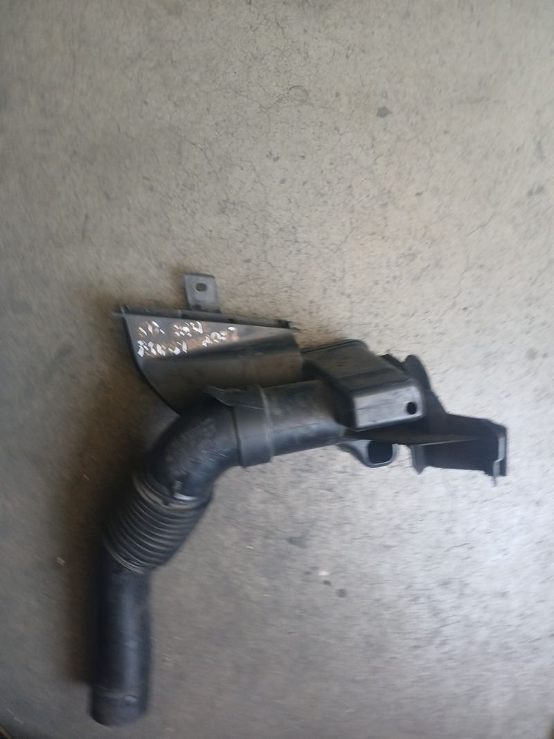 Conducto y tubo admision Peugeot 2008 1.6 HDI | Ref. 96826476 - Imagen 4