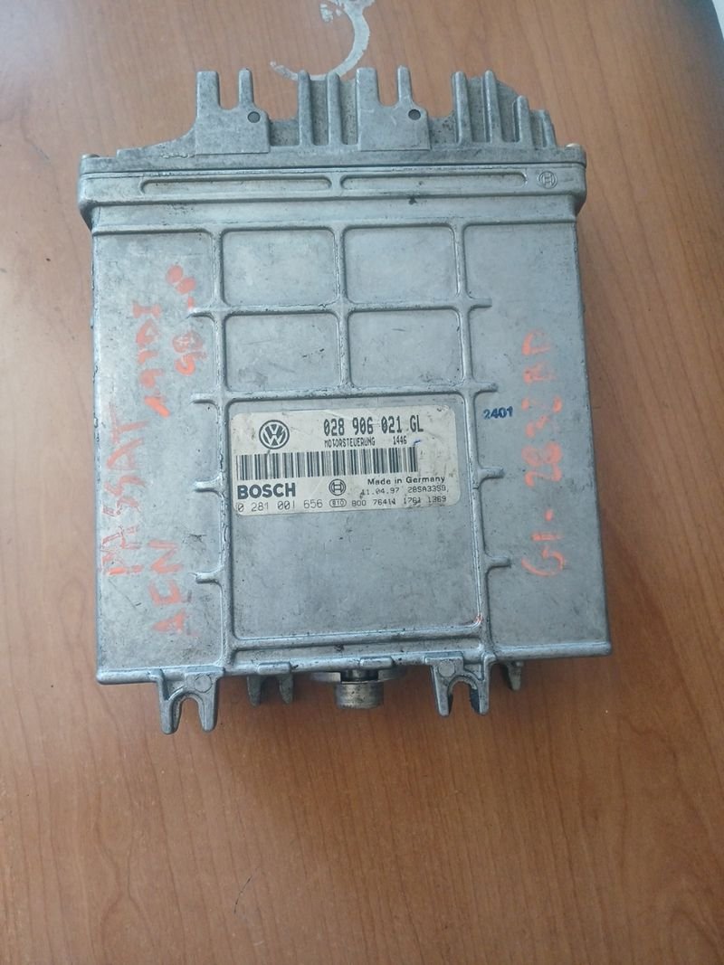 Centralita ECU VW Passat 1.9 TDI | Ref. 028906021GL