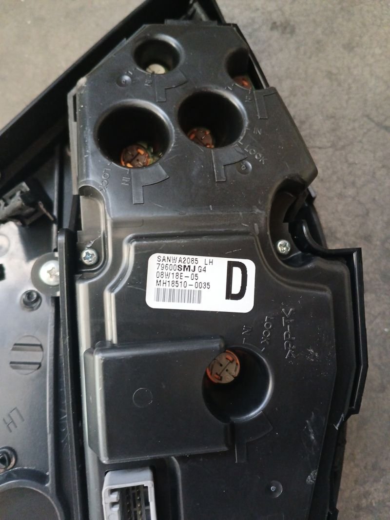 Embellecedor cuadro Honda Civic 09 - Imagen 4