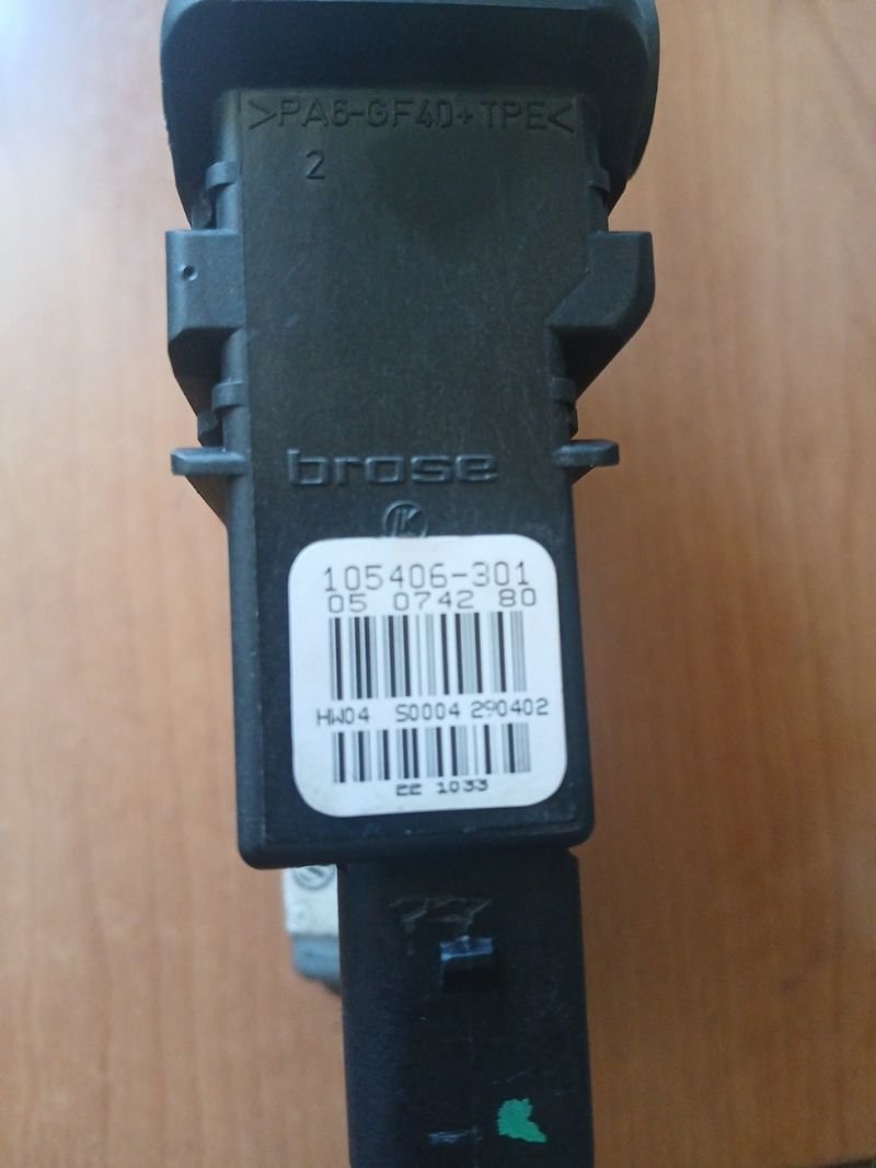 Motor Elevalunas Seat Leon MK1 + Centralita | Ref. 1C0959811A - Imagen 4