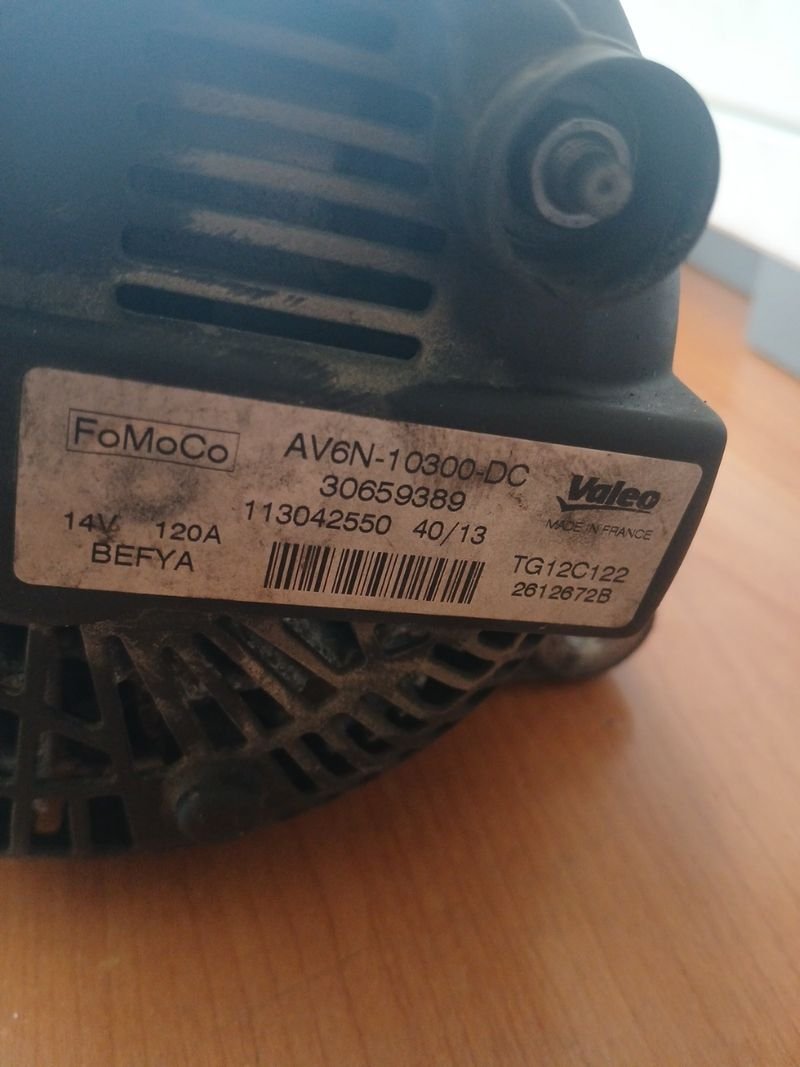 Alternador Ford C-Max 1.6 (2012) | Ref. AV6N-10300-DC - Imagen 5