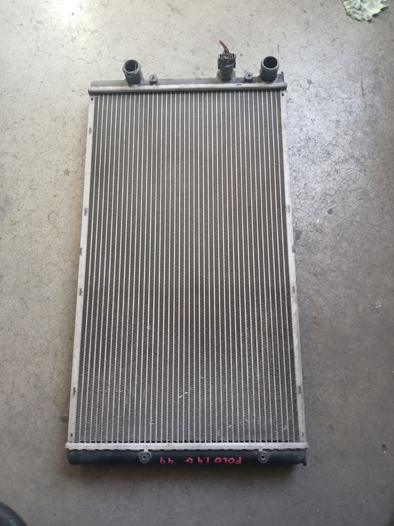 Radiador Agua VW Polo 1.4 G 99