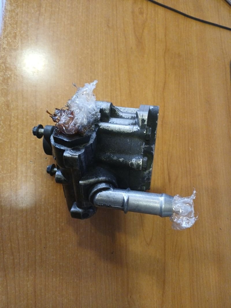 Bomba Dirección Renault Master 2.5 DCI 07
