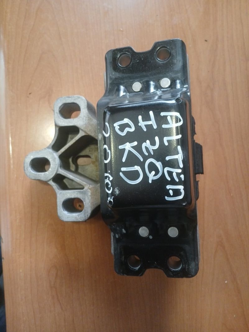 Soportes Motor Seat Altea 2.0 BKD - Imagen 2
