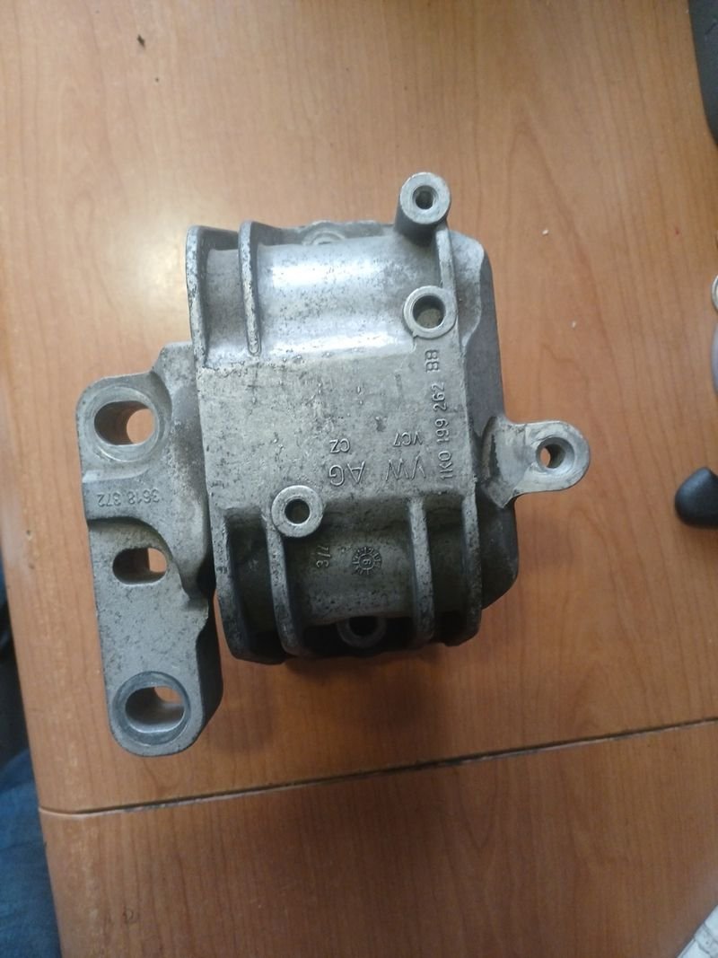 Soportes Motor Seat Altea 2.0 BKD - Imagen 5