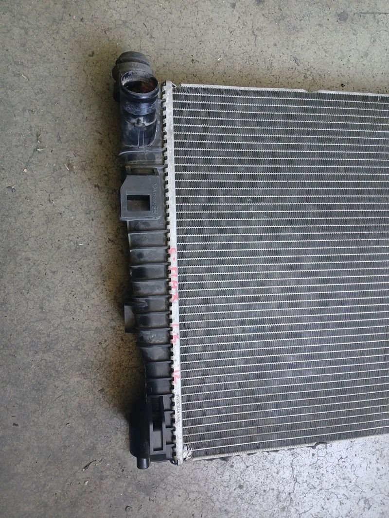 Radiador del Agua Ford C-Max 1.6 D . | Ref. 3M5H8005TL - Imagen 2