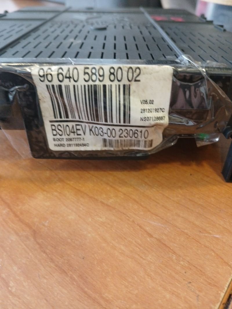 Caja Fusibles BSI Peugeot Citroen Berlingo | Ref. 2812019270 - Imagen 3