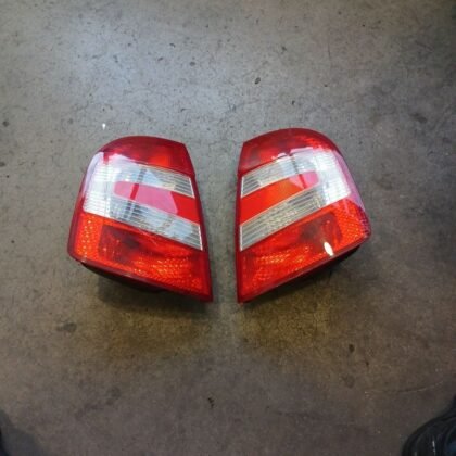 Pilotos Traseros Skoda Fabia 2005
