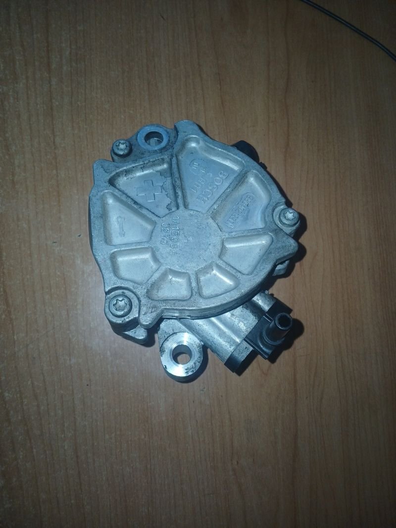 Depresor Freno Peugeot/Citroen 1.4 HDI | Ref. 9804021880
