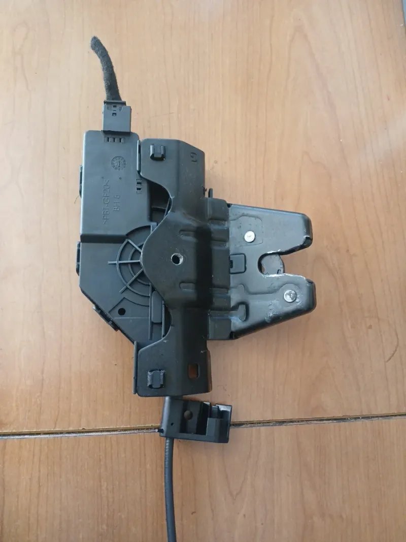 Cerradura Maletero BMW E90 2007