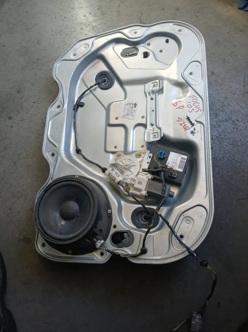 Elevalunas Ford Focus Delantero Izquierdo del 2006 - Imagen 3