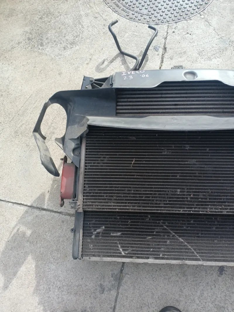 Frontal Iveco Daily 2.3 (2006) - Imagen 2