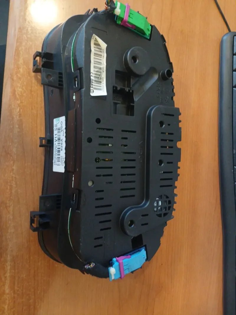 Cuadro Instrumentos VW GOLF IV 2007 1.6 G - Imagen 3