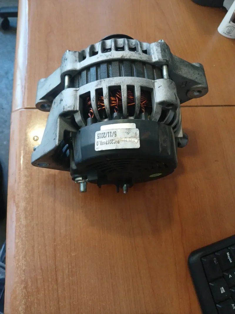 Alternador Opel Meriva 1.6 G - Imagen 4