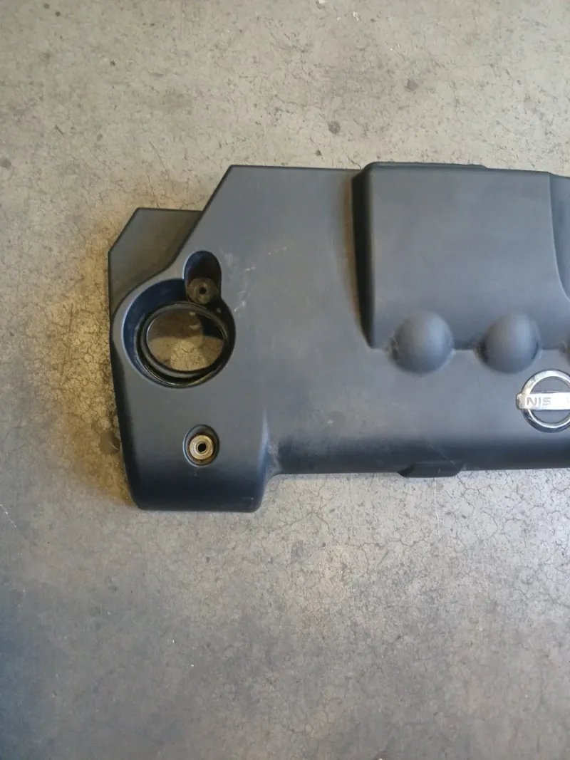 Tapa Motor Nissan Qashqai 2.0 D 2009 - Imagen 3