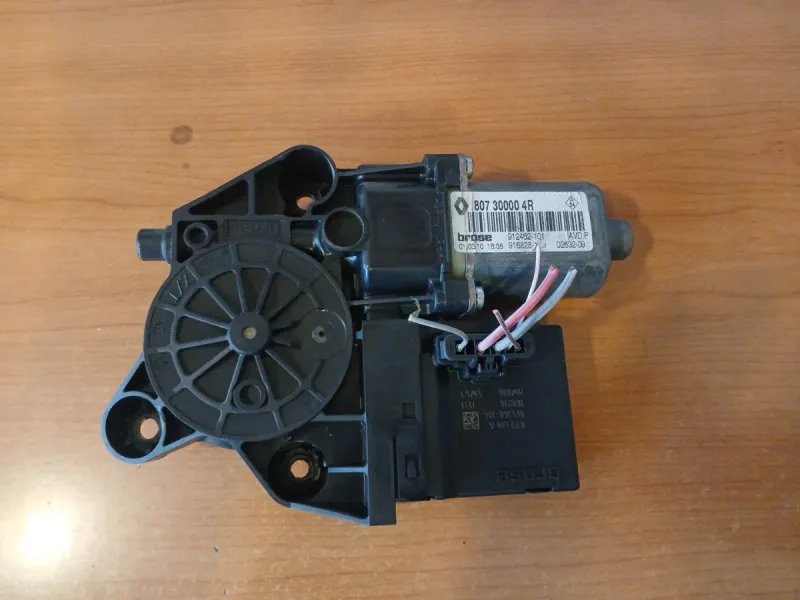 Motor Elevalunas Delantero Derecho Megane Fastback | Ref. 965368-104 - Imagen 5