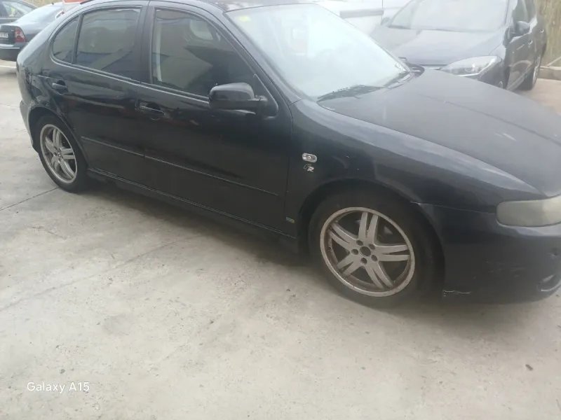 SEAT LEON FR MK1 2004 1.9 TDI - Imagen 2
