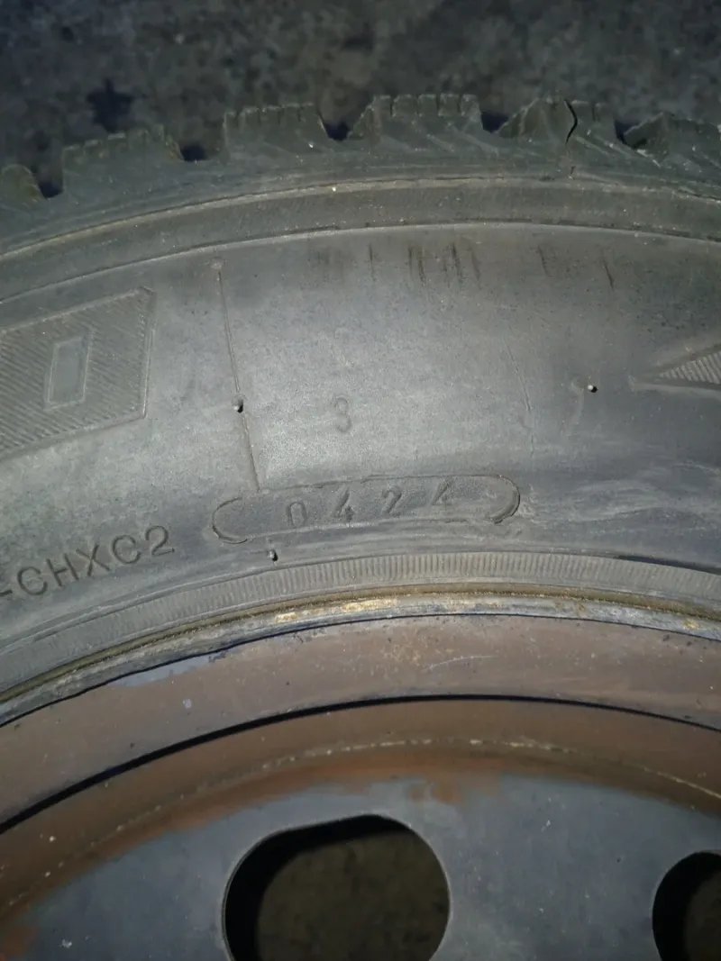 Llantas y Neumáticos 185/65/14 86T - Imagen 5