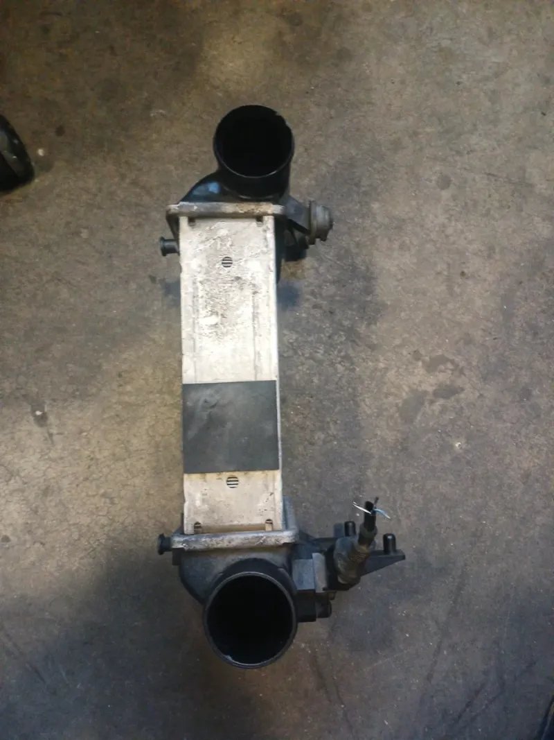 Radiador Intercooler Audi 1.8 Gasolina | Ref. 8E0145805 - Imagen 3