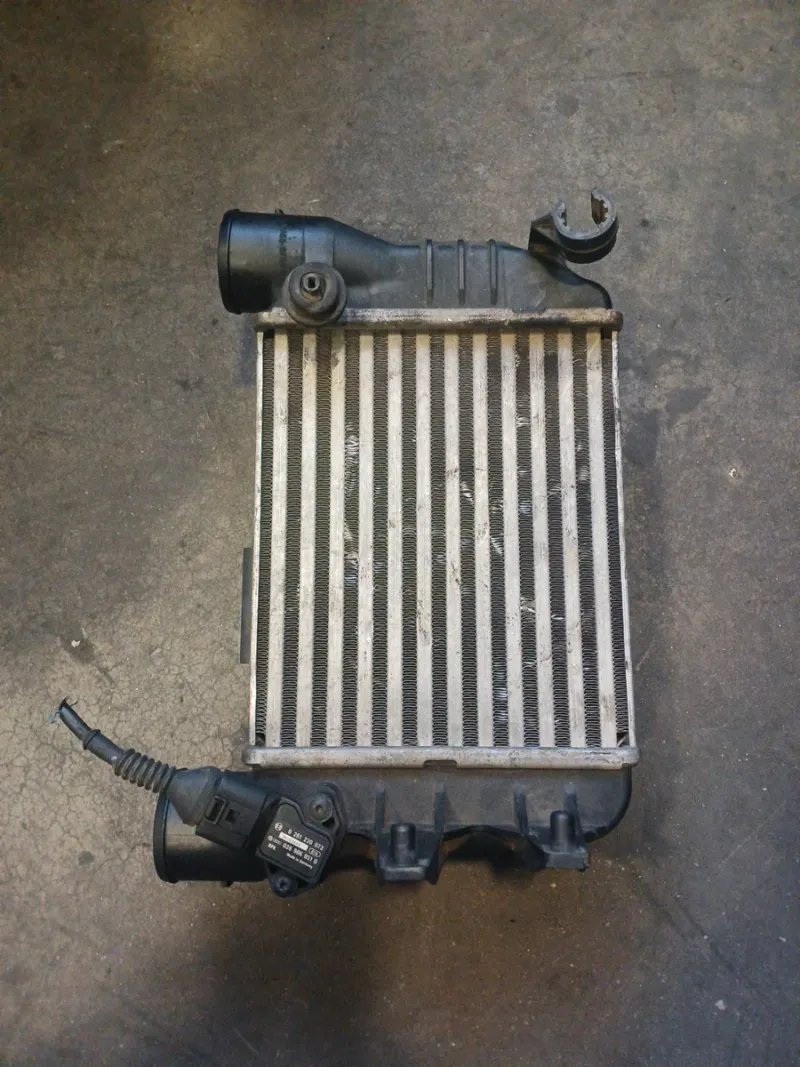 Radiador Intercooler Audi 1.8 Gasolina | Ref. 8E0145805 - Imagen 4