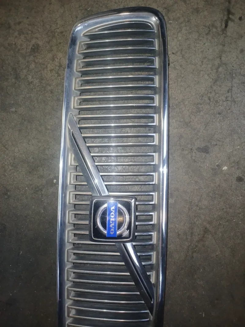 Rejilla Volvo V70 2005 | Ref. 8659875 - Imagen 2