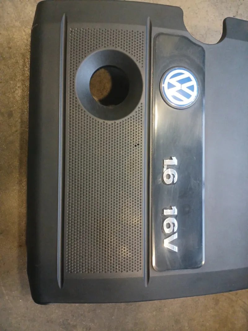 Tapa Motor VW Golf 1.6 Gasolina | Ref. 036129607BE - Imagen 3