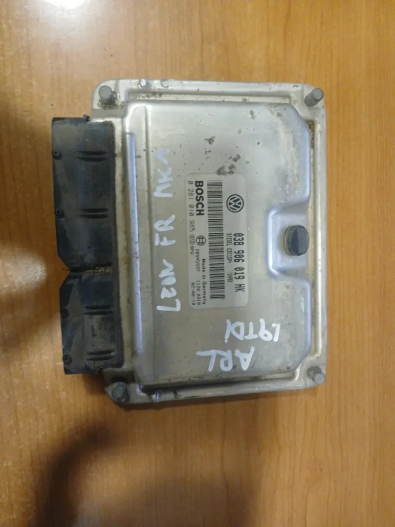 Centralita Motor Seat Leon FR 1.9 TDI ARL | Ref. 1126031