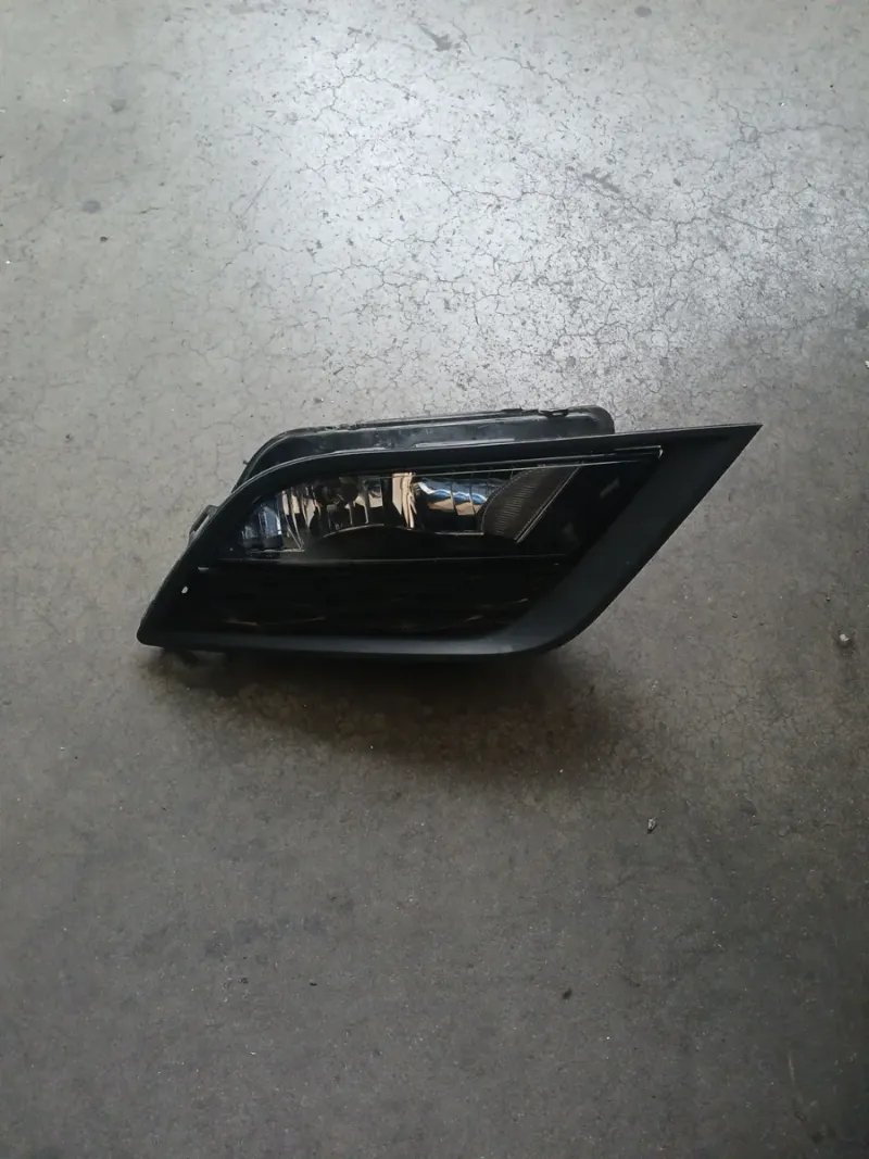 Antiniebla Delantero Derecho Seat Ibiza 6J