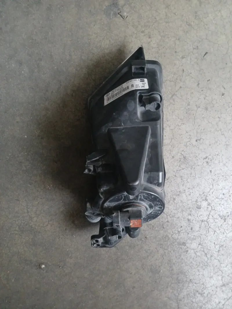 Antiniebla Delantero Derecho Seat Ibiza 6J - Imagen 4
