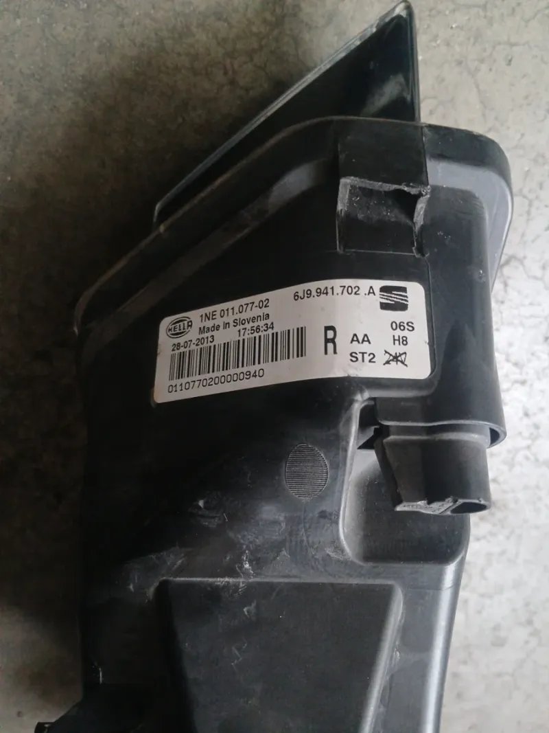 Antiniebla Delantero Derecho Seat Ibiza 6J - Imagen 5