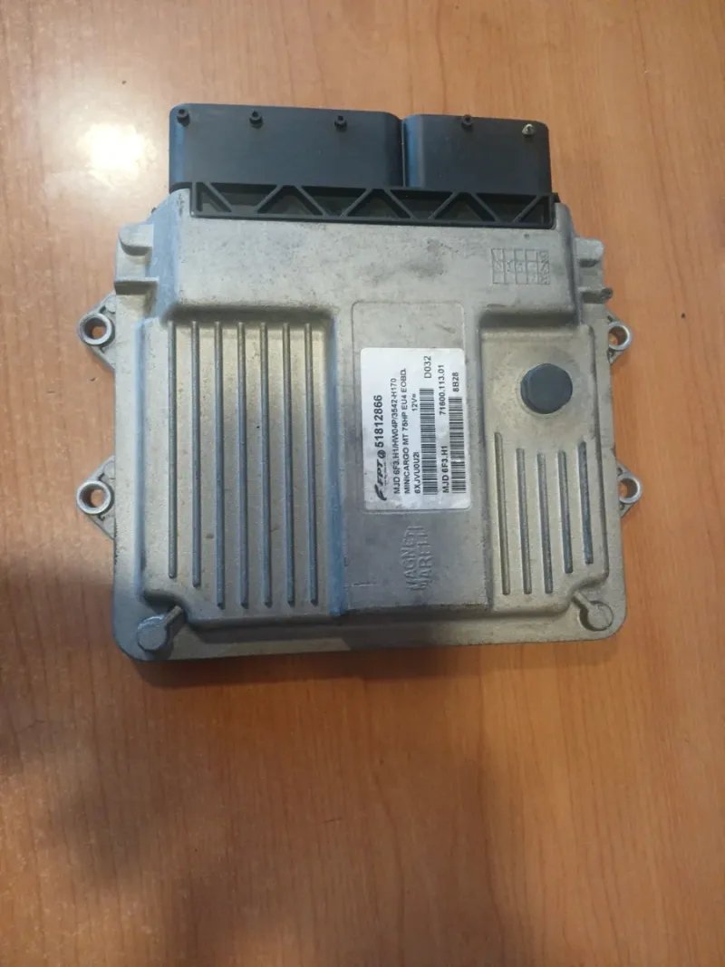 Centralita Motor Fiat Fiorino 1.3 CDTI | Ref. 51812866