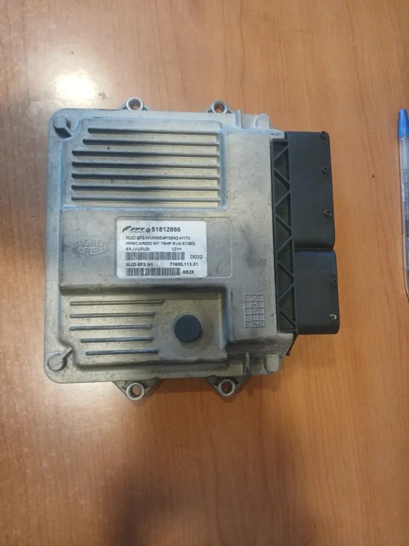 Centralita Motor Fiat Fiorino 1.3 CDTI | Ref. 51812866 - Imagen 2