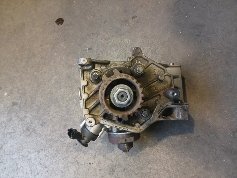 Bomba Inyectora Peugeot/Citroen 1.4 HDI | Ref. 968499680 - Imagen 5