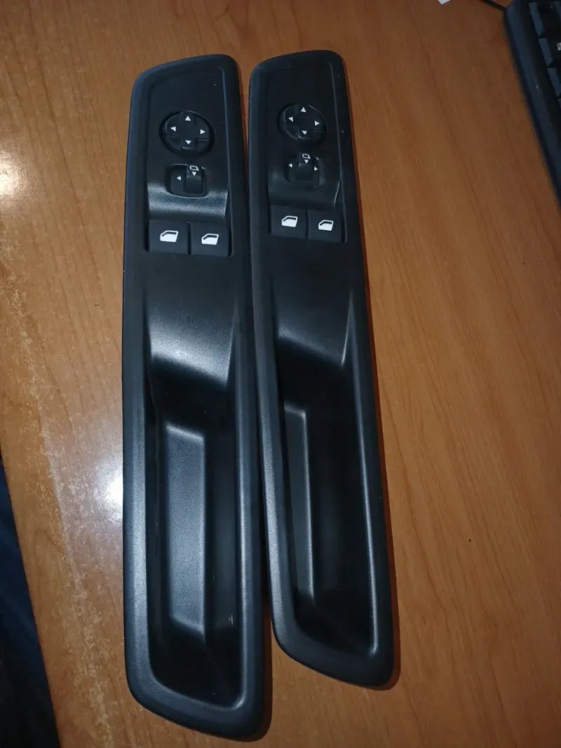 Botones Elevalunas Fiat Scudo/Jumpy 2014