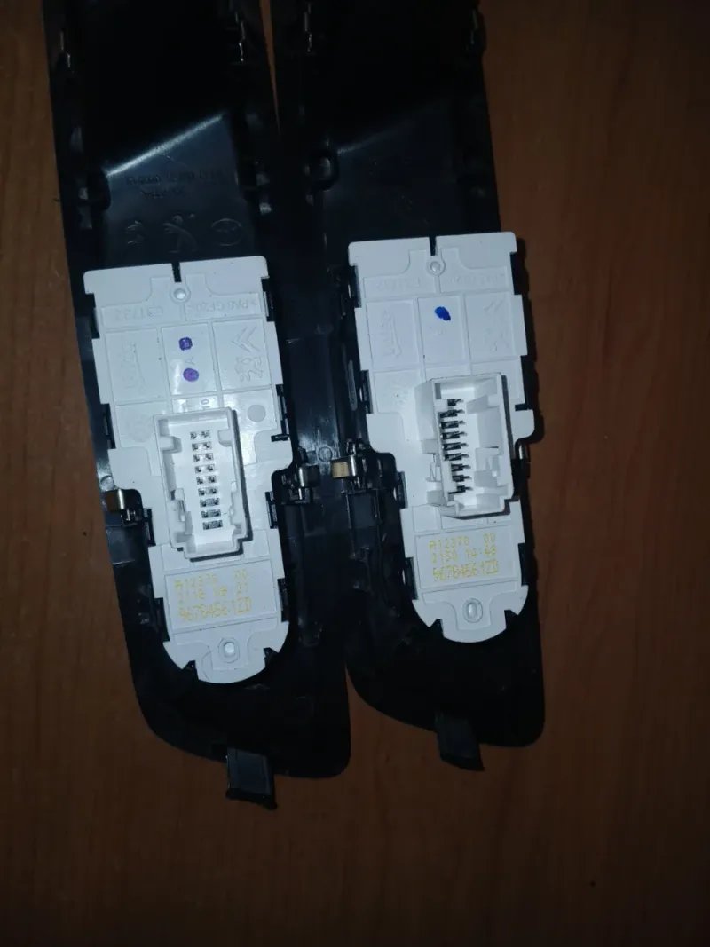 Botones Elevalunas Fiat Scudo/Jumpy 2014 - Imagen 5