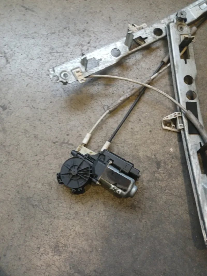 Elevalunas Delantero Izquierdo Renault Megane 3 - Imagen 2
