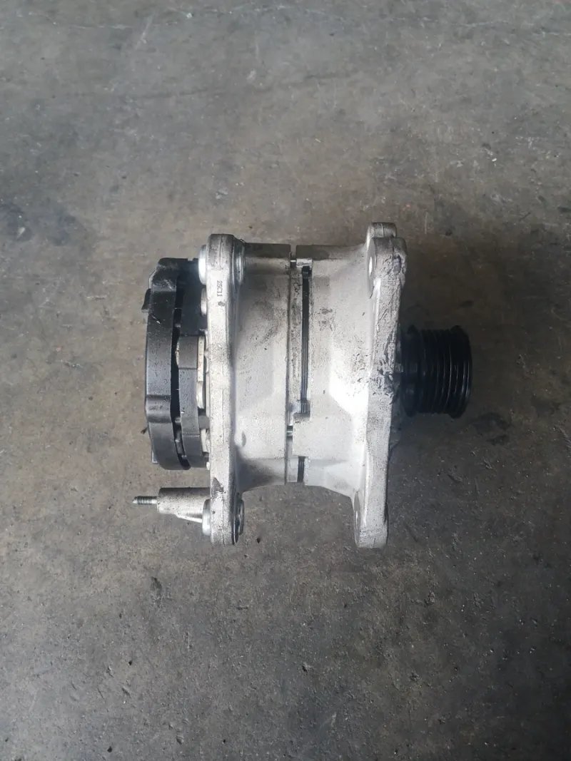 Alternador Seat Leon 1.6 Gasolina - Imagen 2