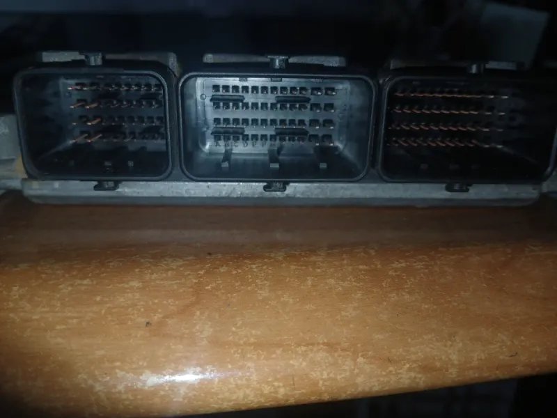 Centralita Renault Trafic 2.5 DCI | Ref. H0M8200091517 - Imagen 4