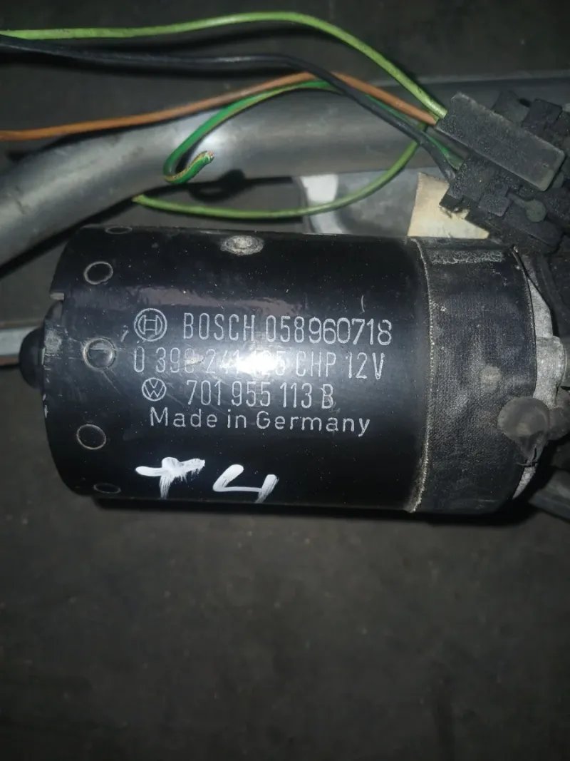 Motor Limpiaparabrisas VW T4 del Año 2001 - Imagen 3