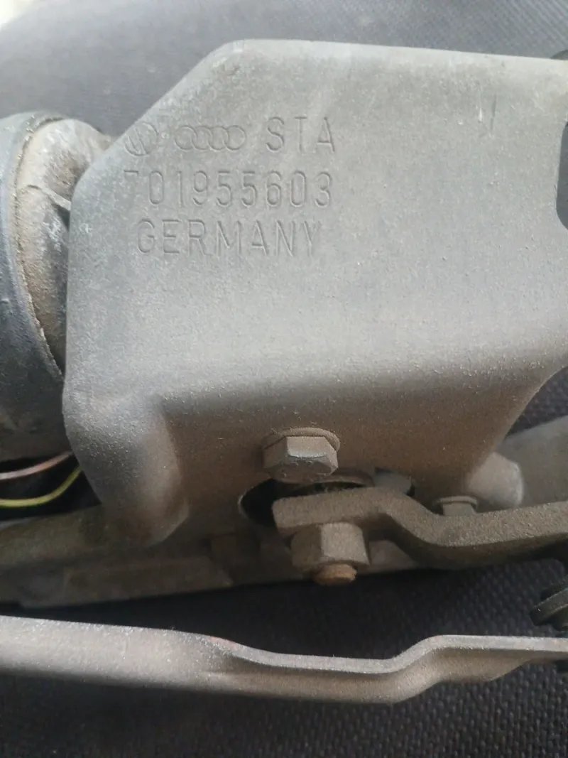 Motor Limpiaparabrisas VW T4 del Año 2001 - Imagen 5