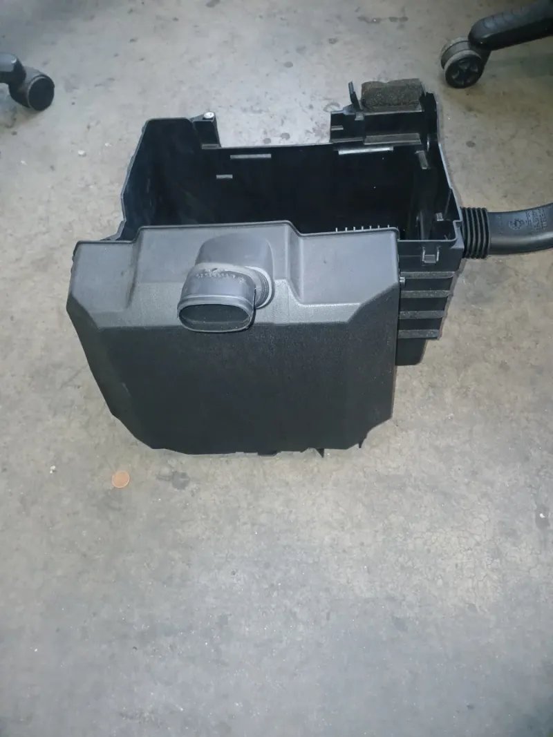 Caja Batería Renault Kangoo 2025 | Ref. 244280018 - Imagen 2