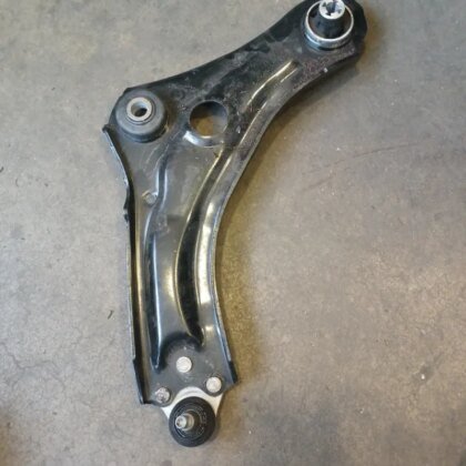 Brazo Suspensión Renault Kangoo 2022