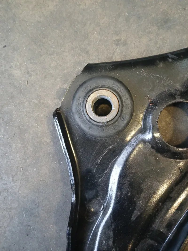 Brazo Suspensión Renault Kangoo 2022 - Imagen 2