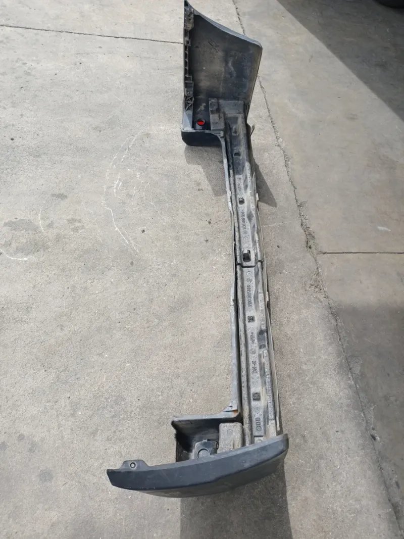 Parachoques Trasero VW T4 1999 - Imagen 3