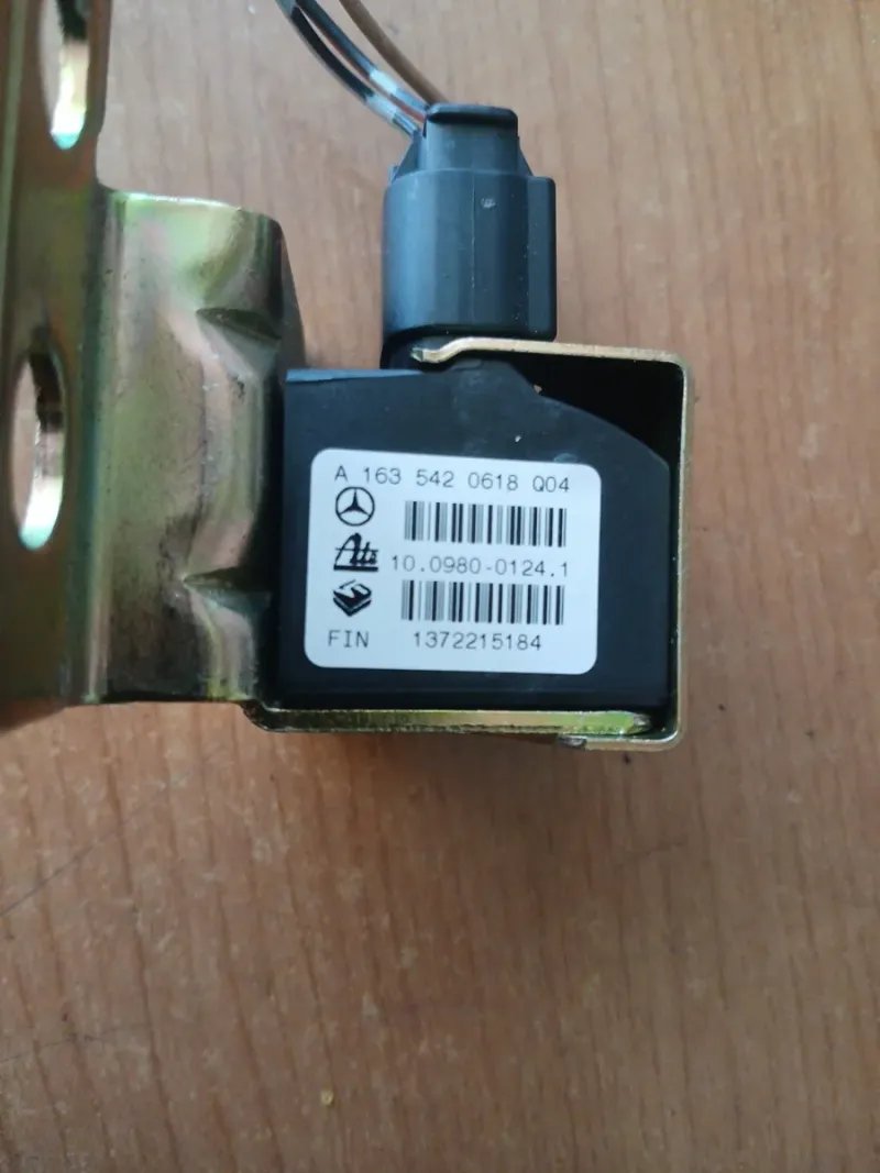 Sensor Velocidad Mercedes SLK 2001 | Ref. A163542068Q04 - Imagen 4